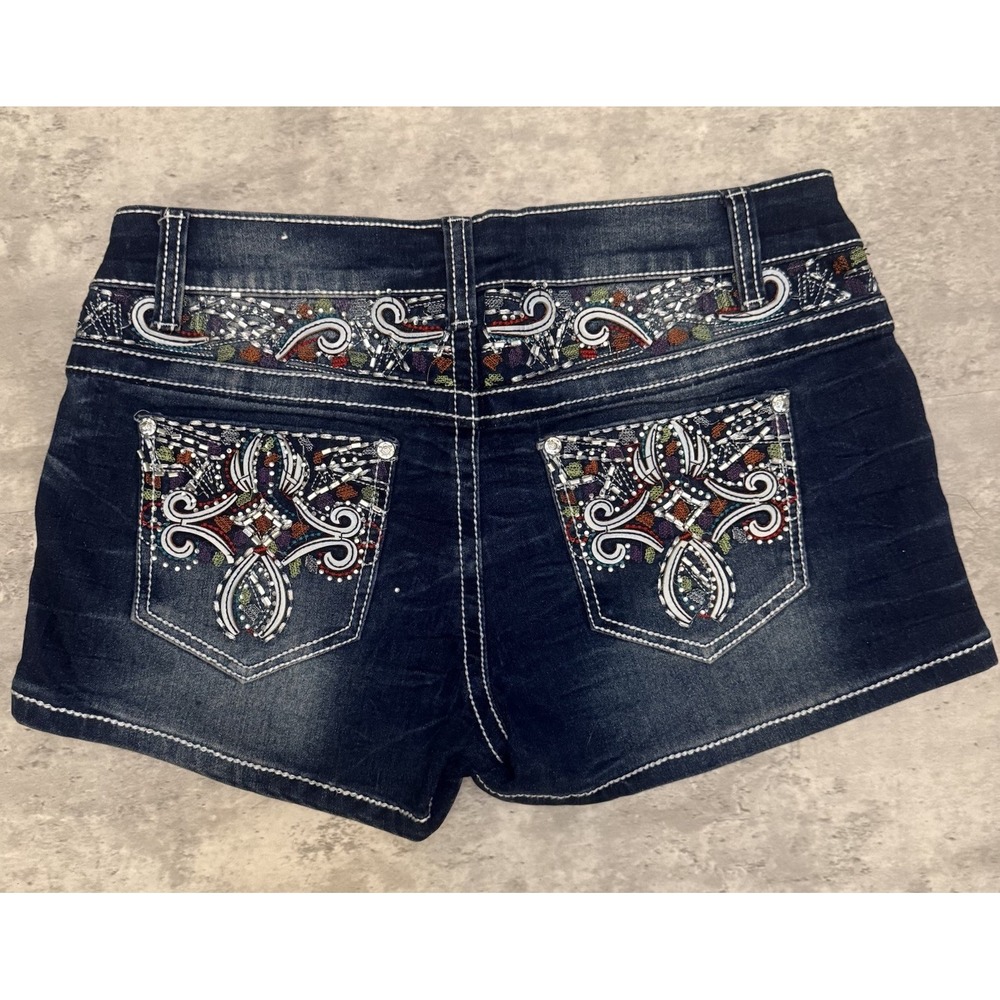 rue21 Y2K Denim Shorts Dark Wash Blue Stretch Beaded 5-Pocket Size 7/8